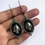 Aretes black vintage skull