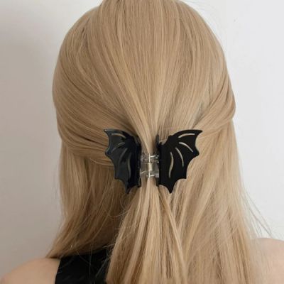 Pinza caimán de cabello bat